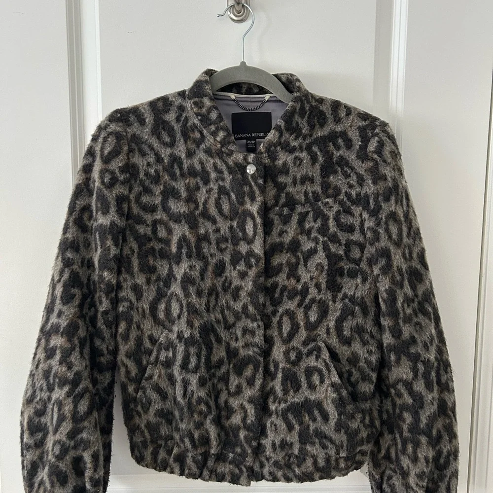 Banana Republic Leopard Print Bomber Jacket - Picture 2 of 4